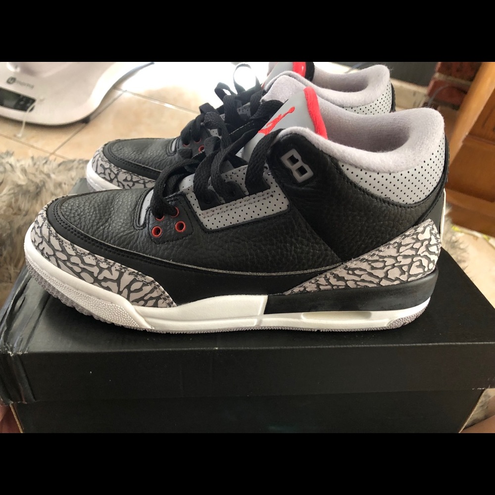 Air Jordan 3 Retro